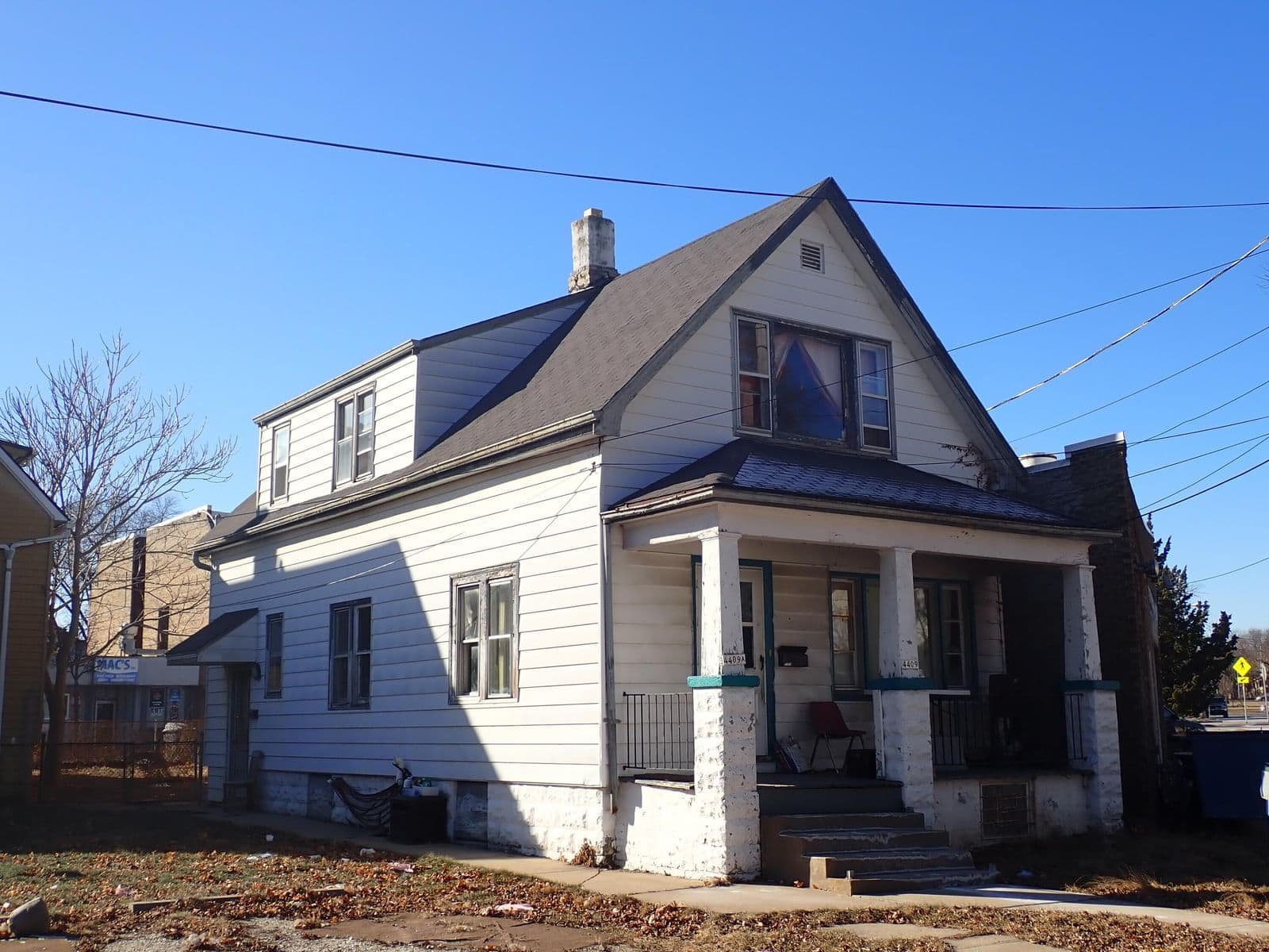 4409 Garfield, Milwaukee, WI