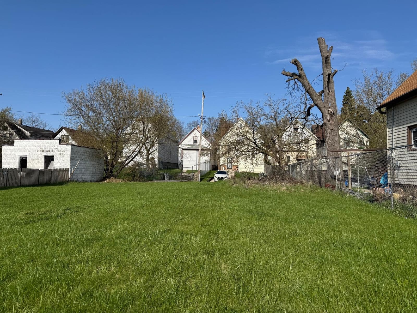 2837 Hubbard, Milwaukee, WI
