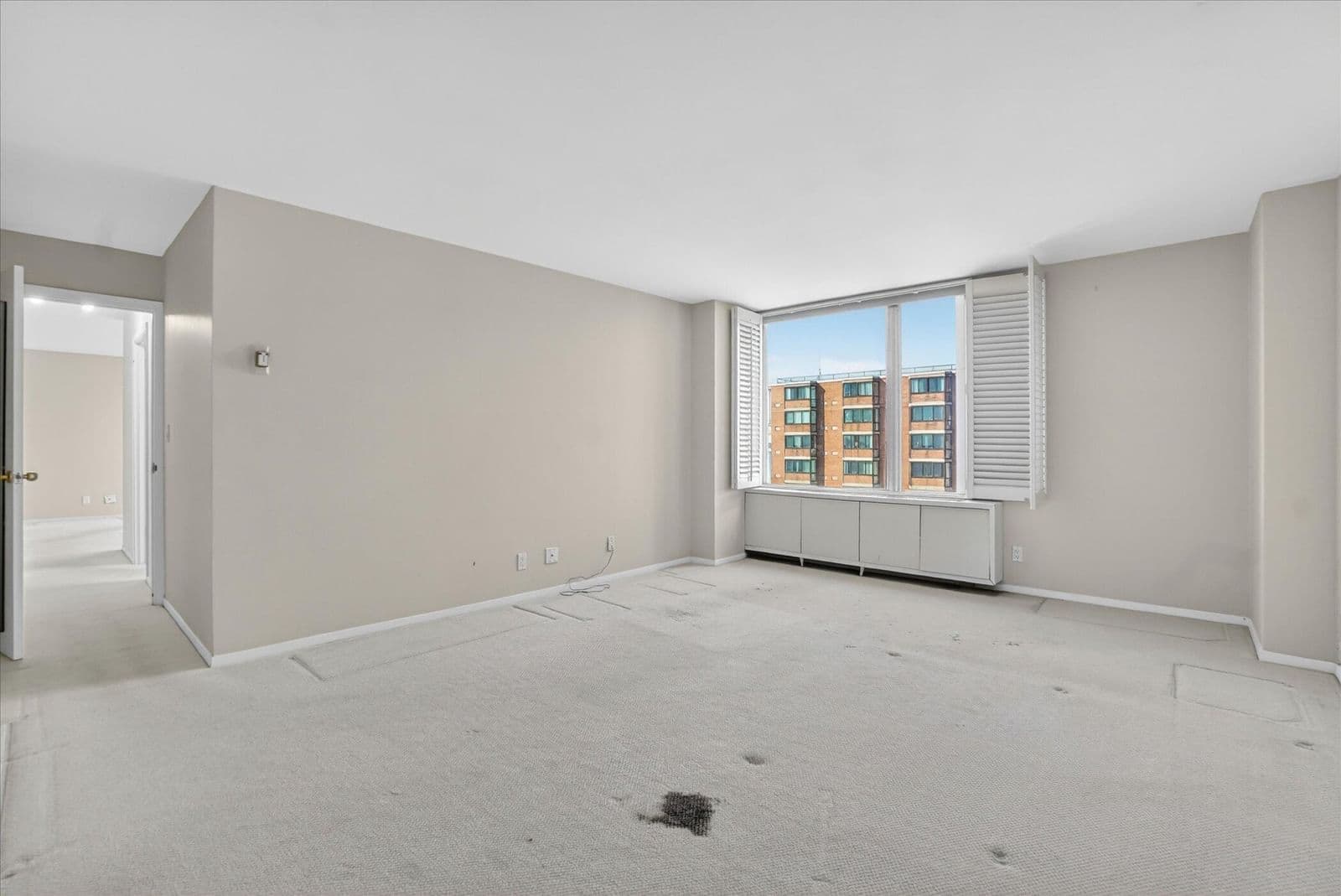 Photo 4 of 1610 Prospect