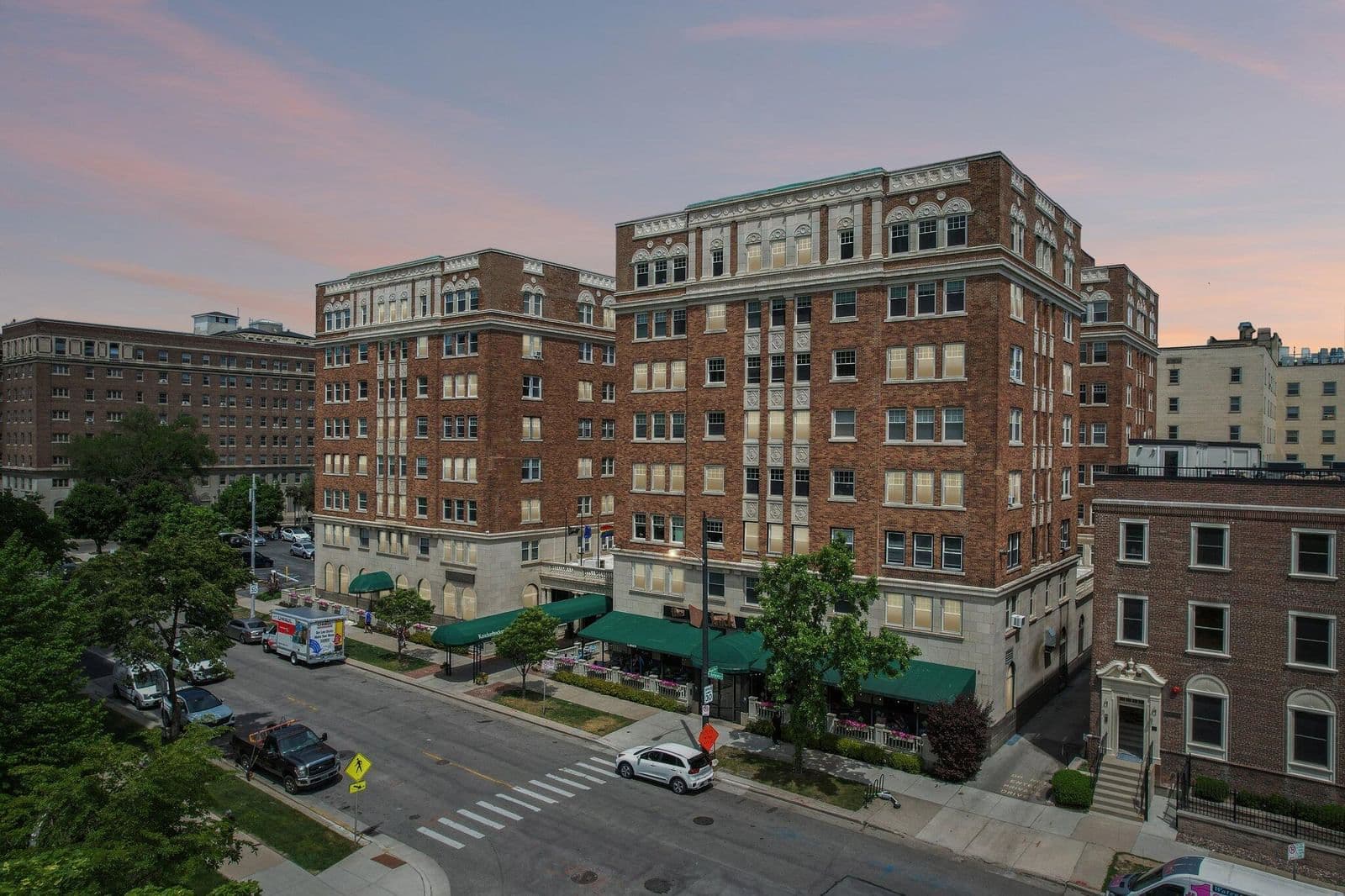 1028 Juneau, Milwaukee, WI