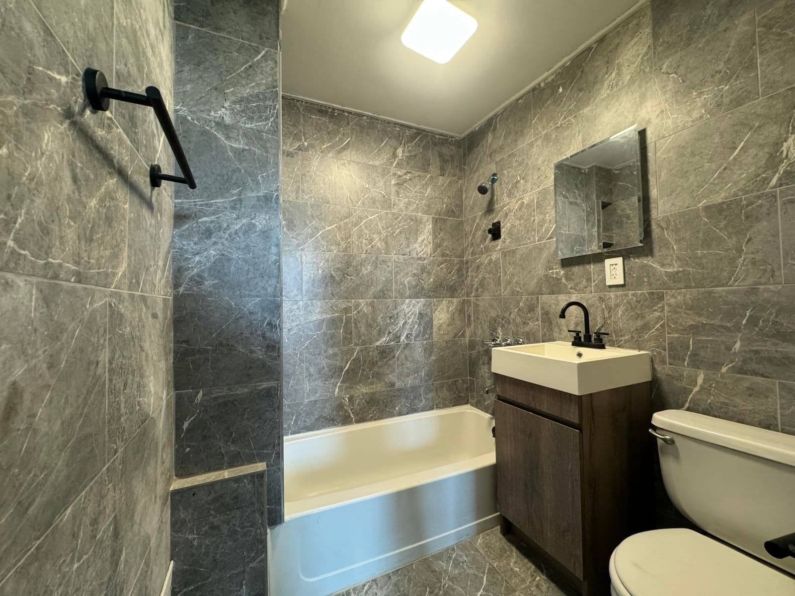 725 9th, Milwaukee, WI