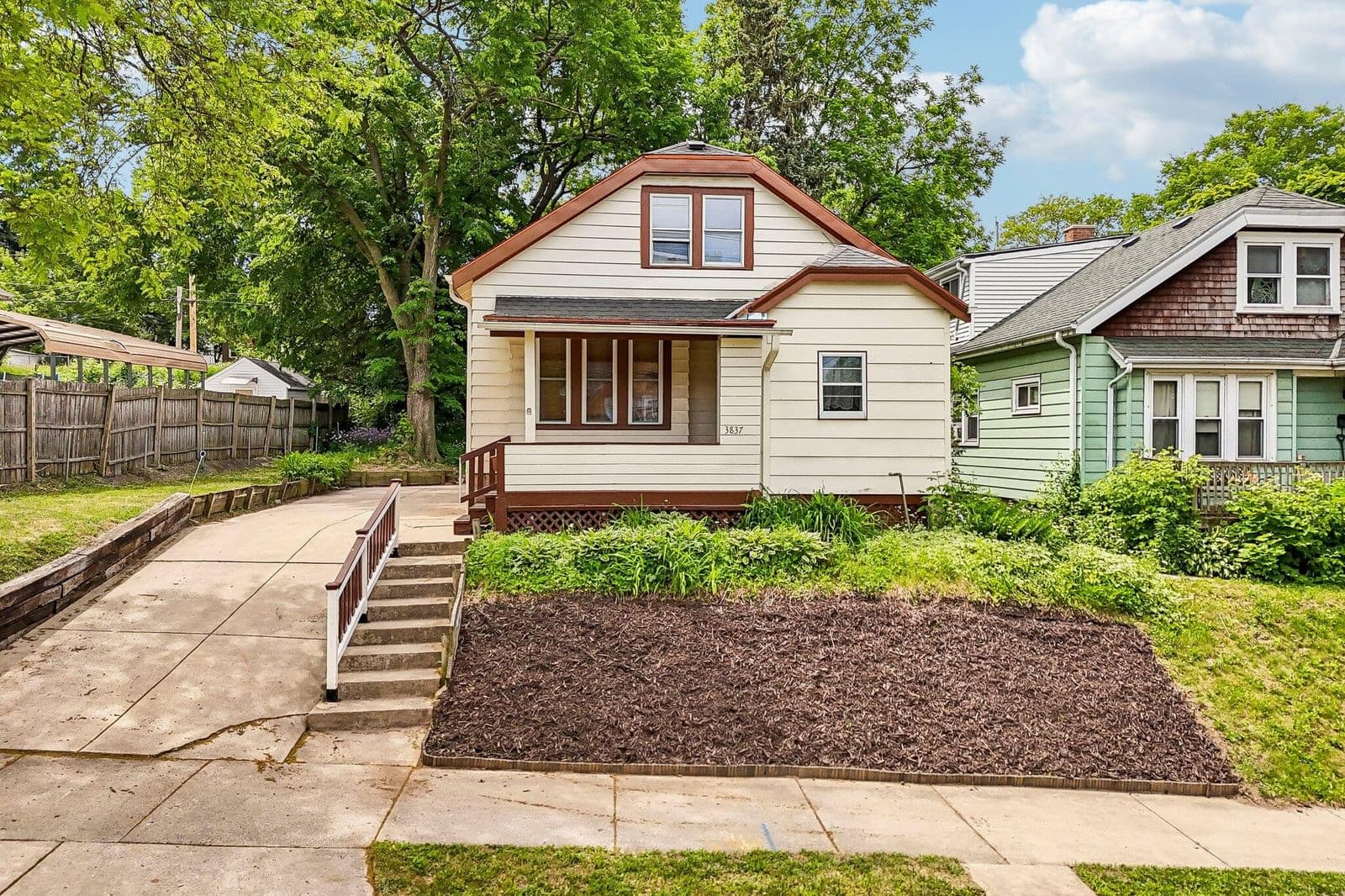 3837 Mt Vernon