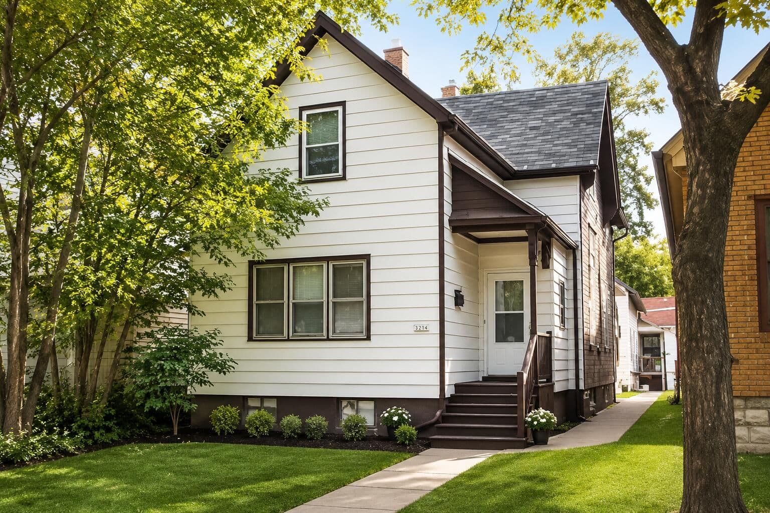 1522 15th, Milwaukee, WI