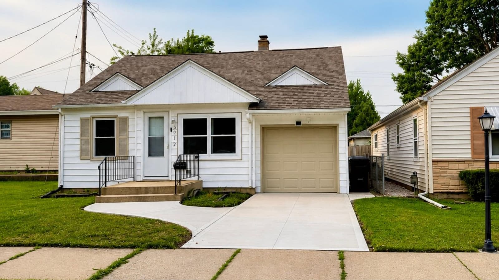 3012 Dwight