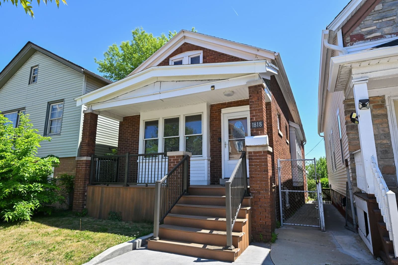 1818 6th, Milwaukee, WI