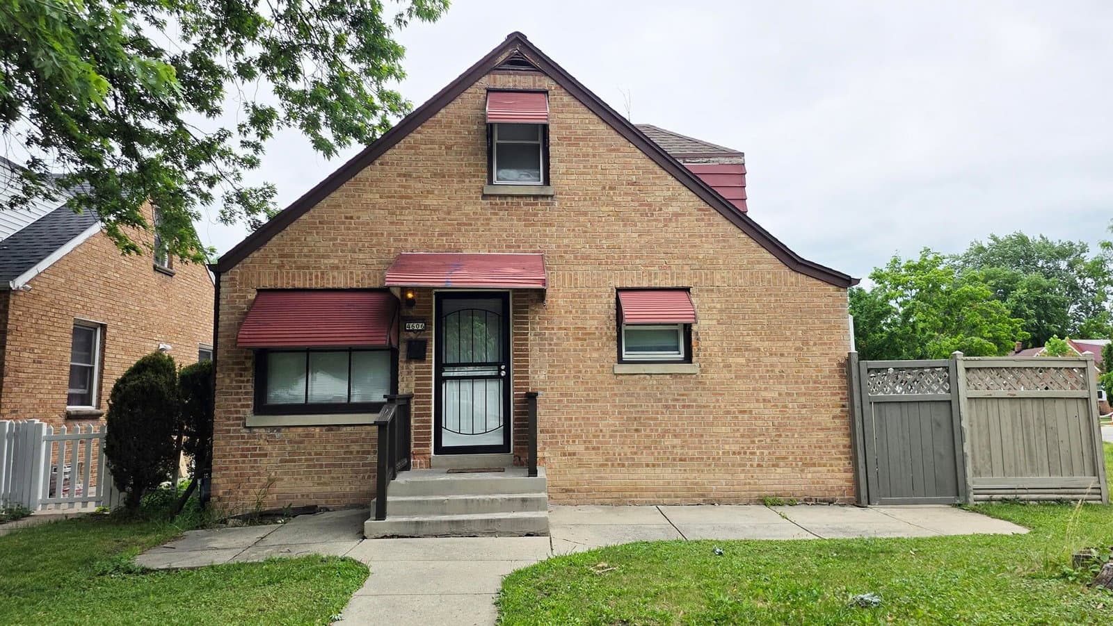 4606 Sherman