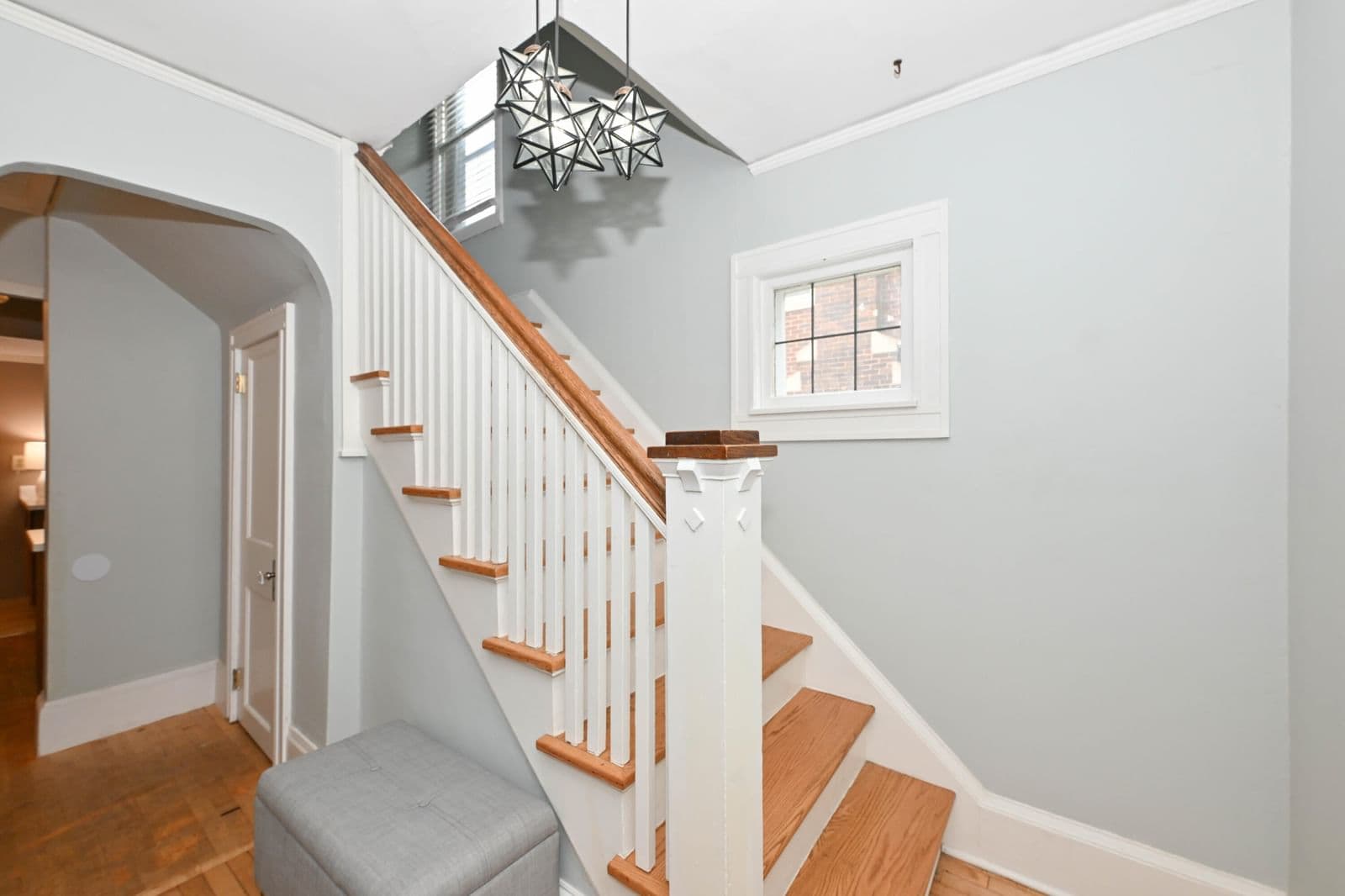 Photo 4 of 1915 53rd