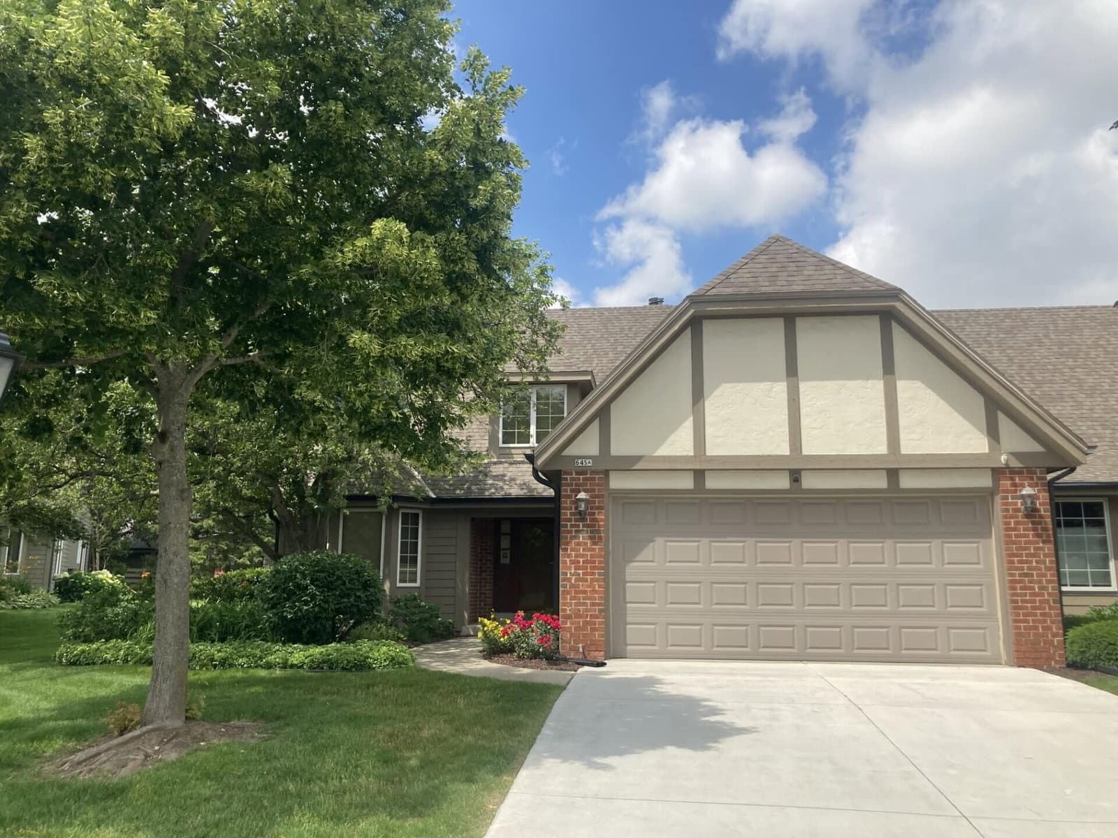 645 Willowick