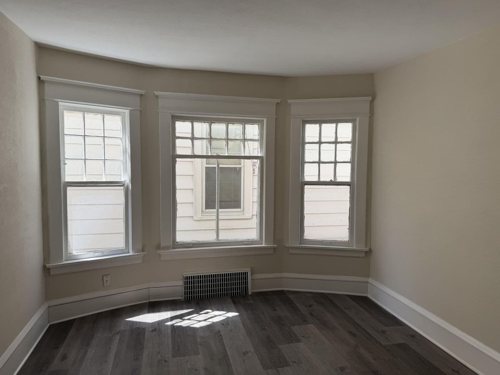 Photo 4 of 2163 41st