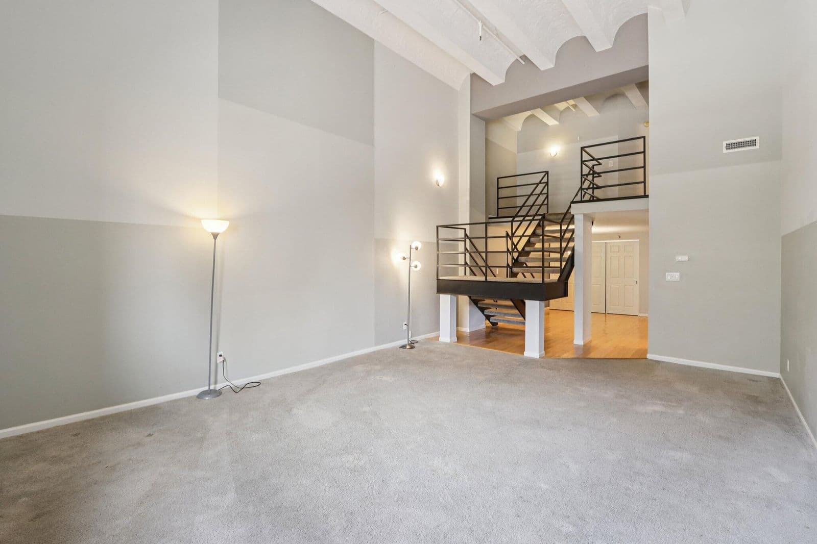 270 Highland, Milwaukee, WI