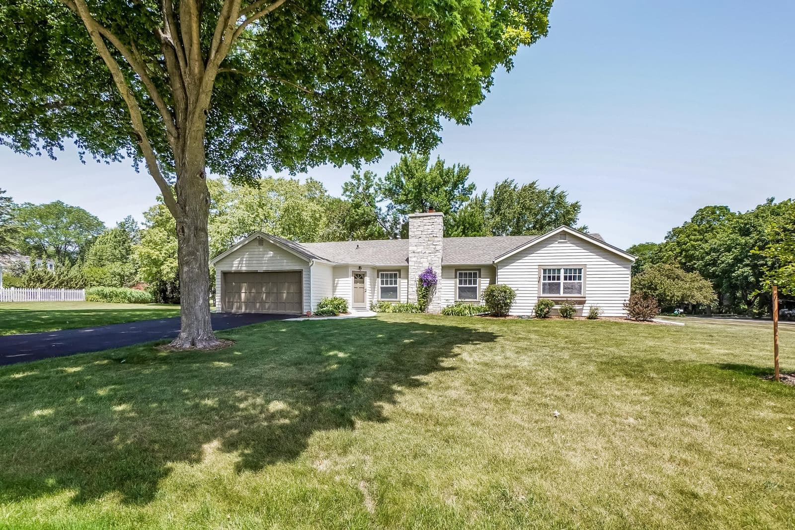 12800 Elmwood, Elm Grove, WI