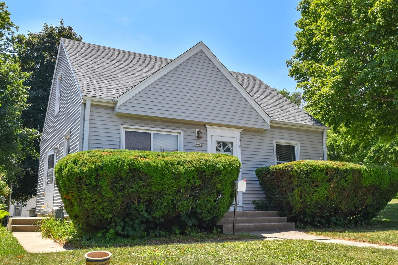9007 Greenfield