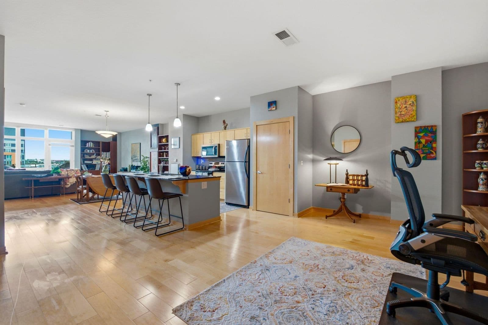 601 Ogden