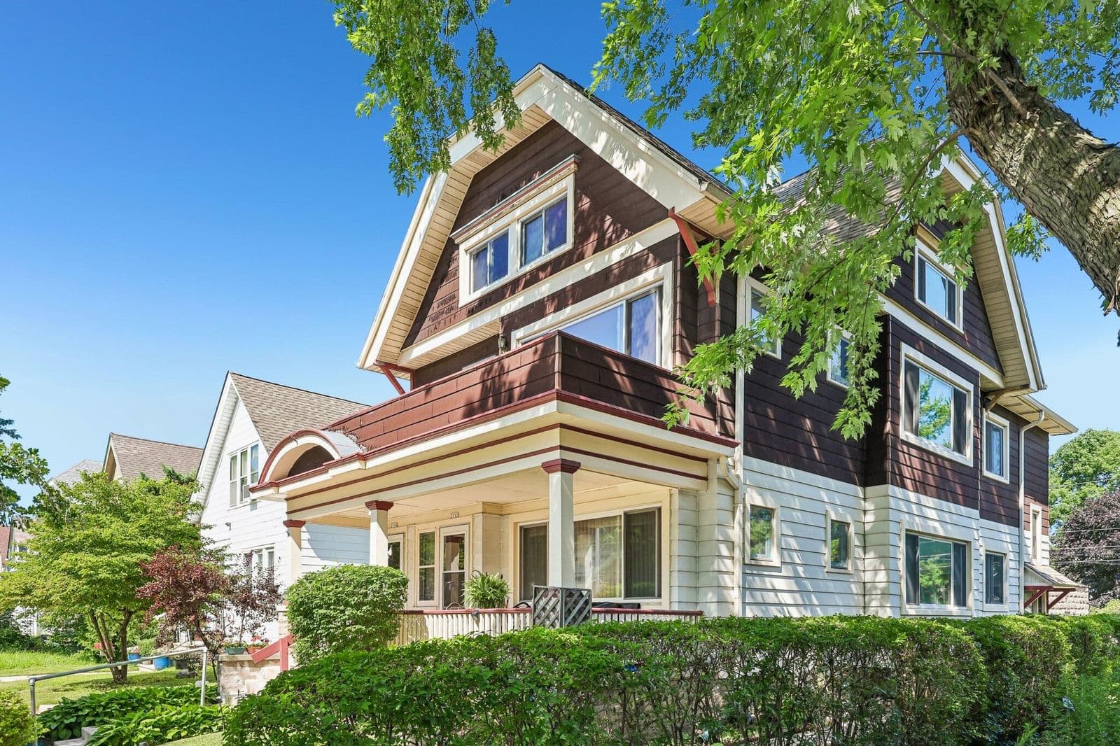 2532 Humboldt, Milwaukee, WI