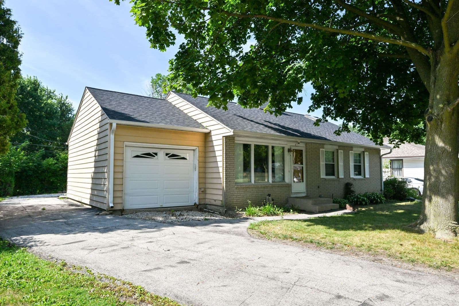 3301 Parnell