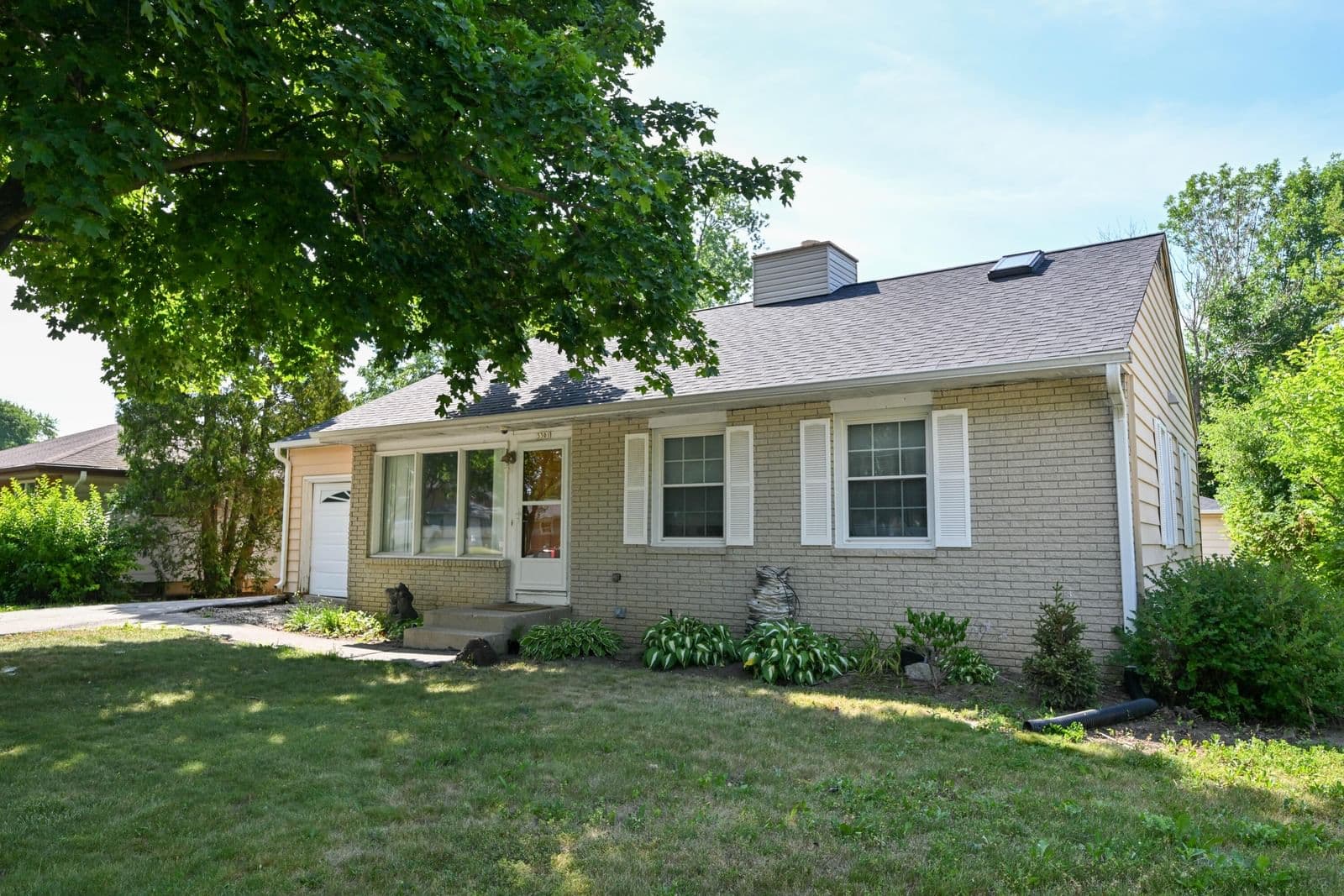 3301 Parnell