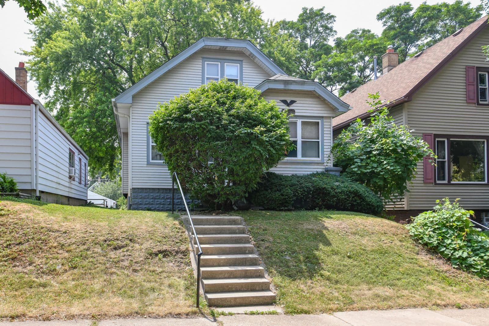 1901 Hillcrest, Milwaukee, WI