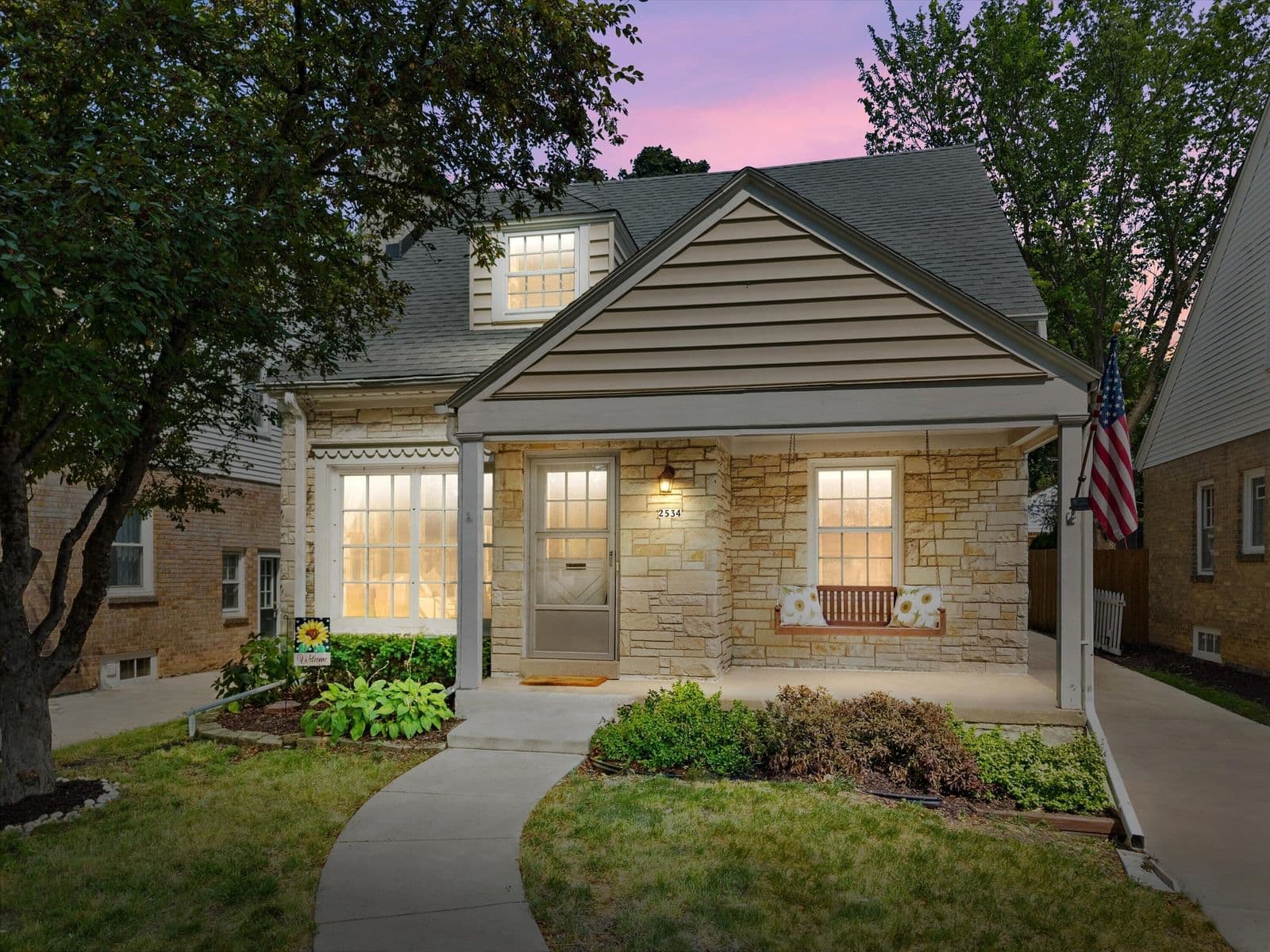 2534 67th, Wauwatosa, WI