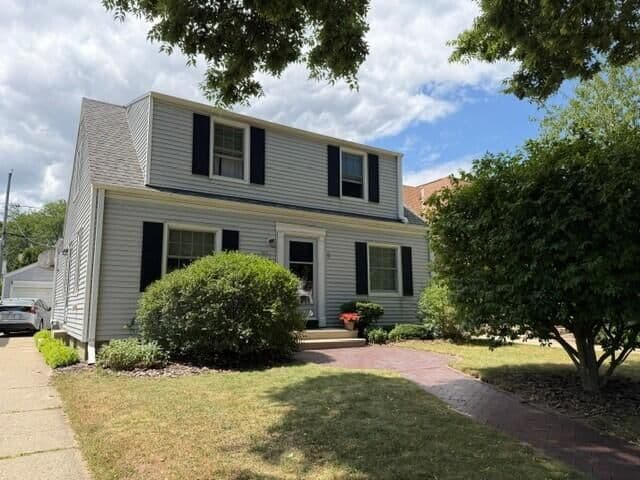 4907 Idlewild, Whitefish Bay, WI