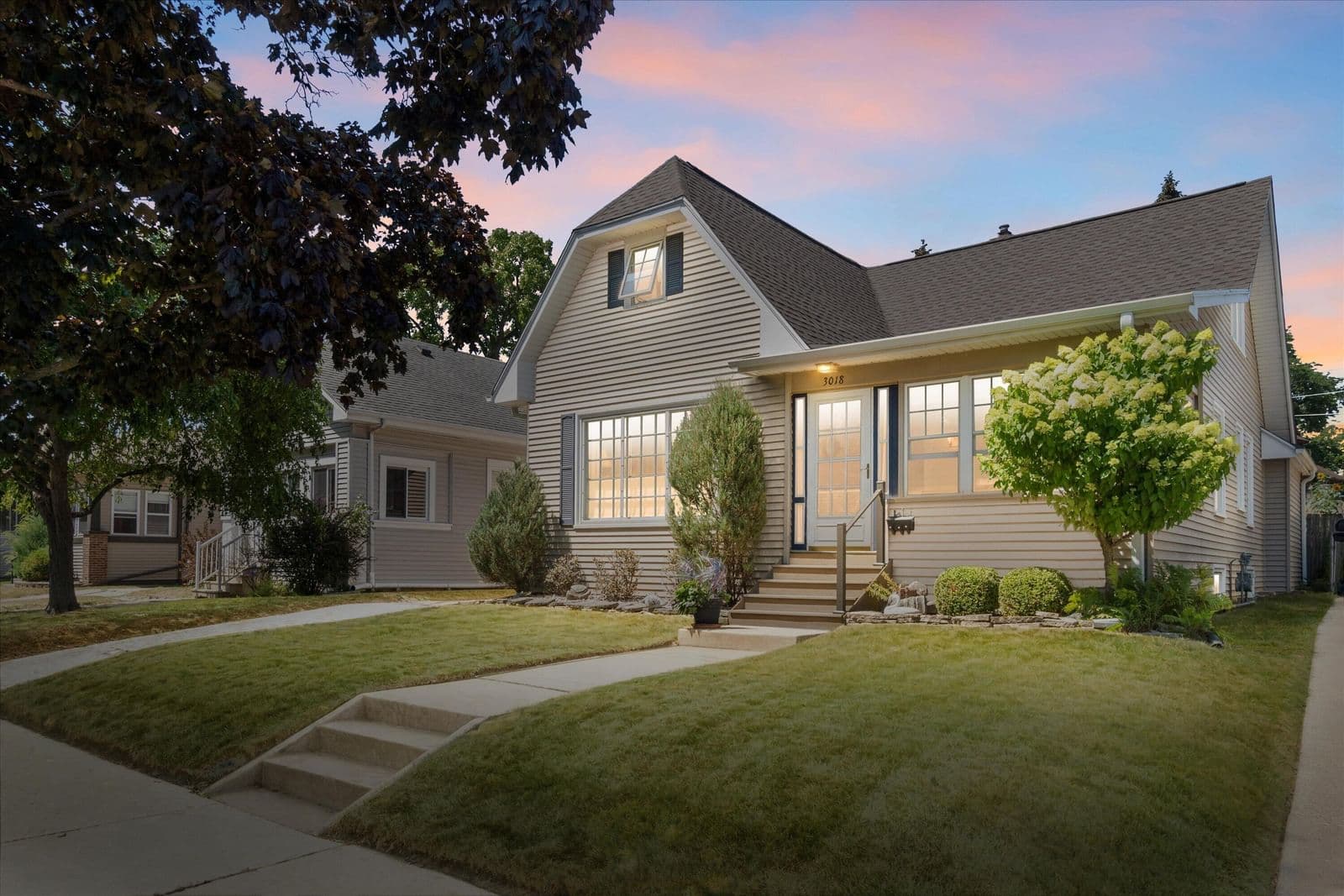 3018 Elm