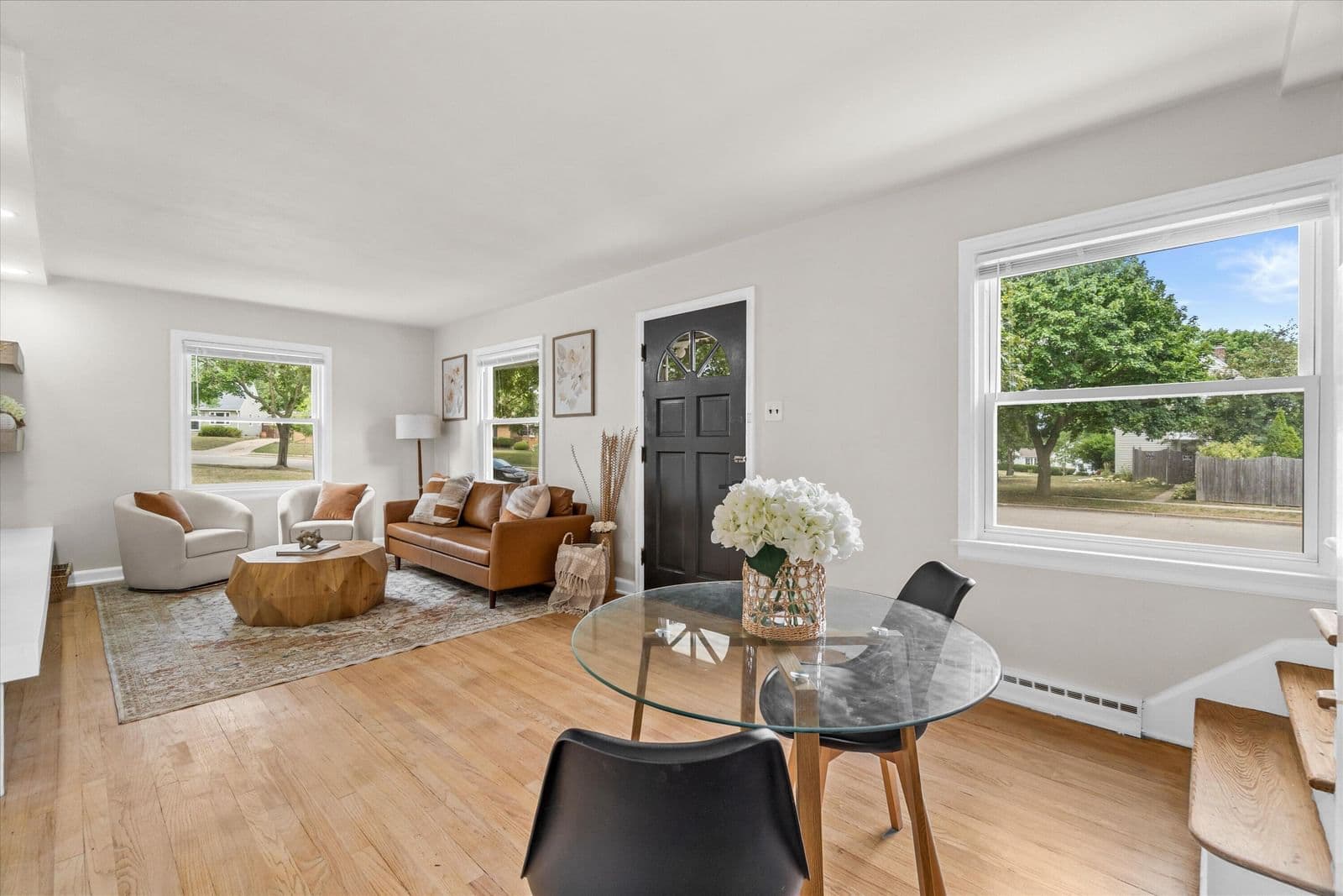 Photo 4 of 2815 91st