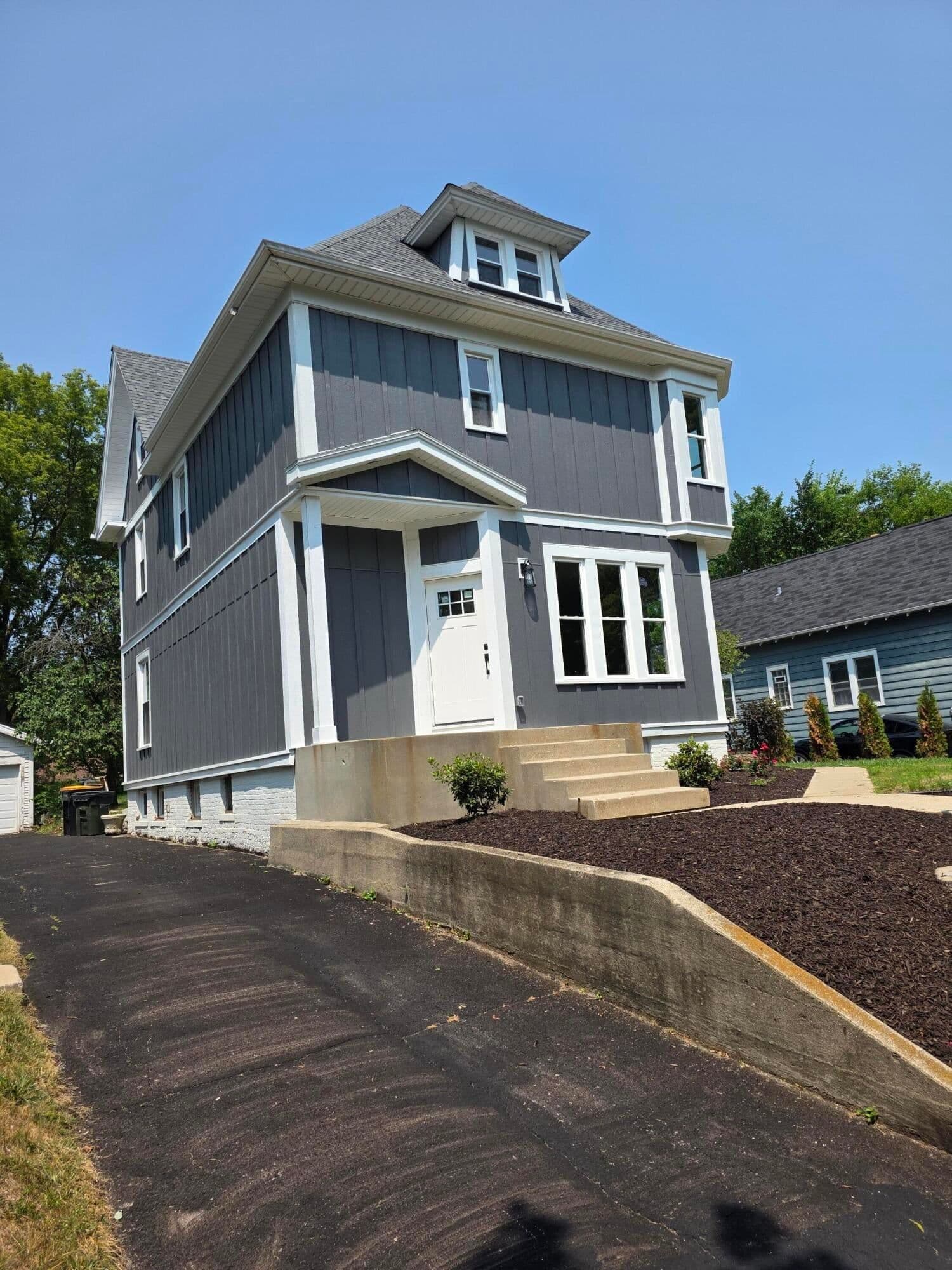 5804 Michigan, Wauwatosa, WI