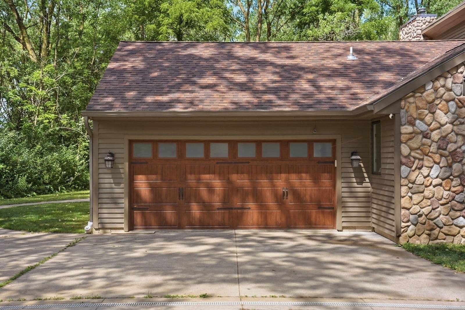 Photo 5 of 19800 Briar Ridge