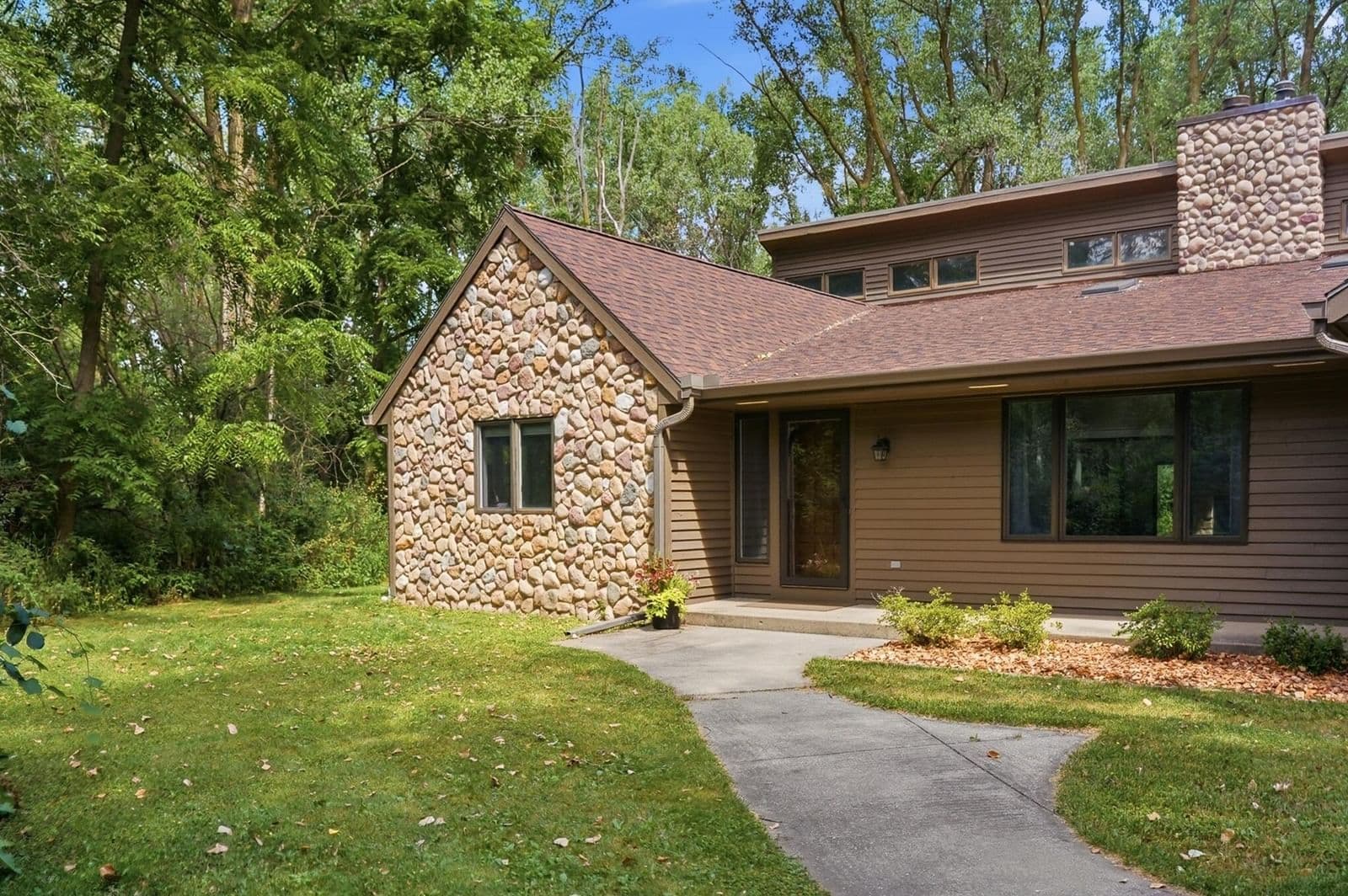 19800 Briar Ridge