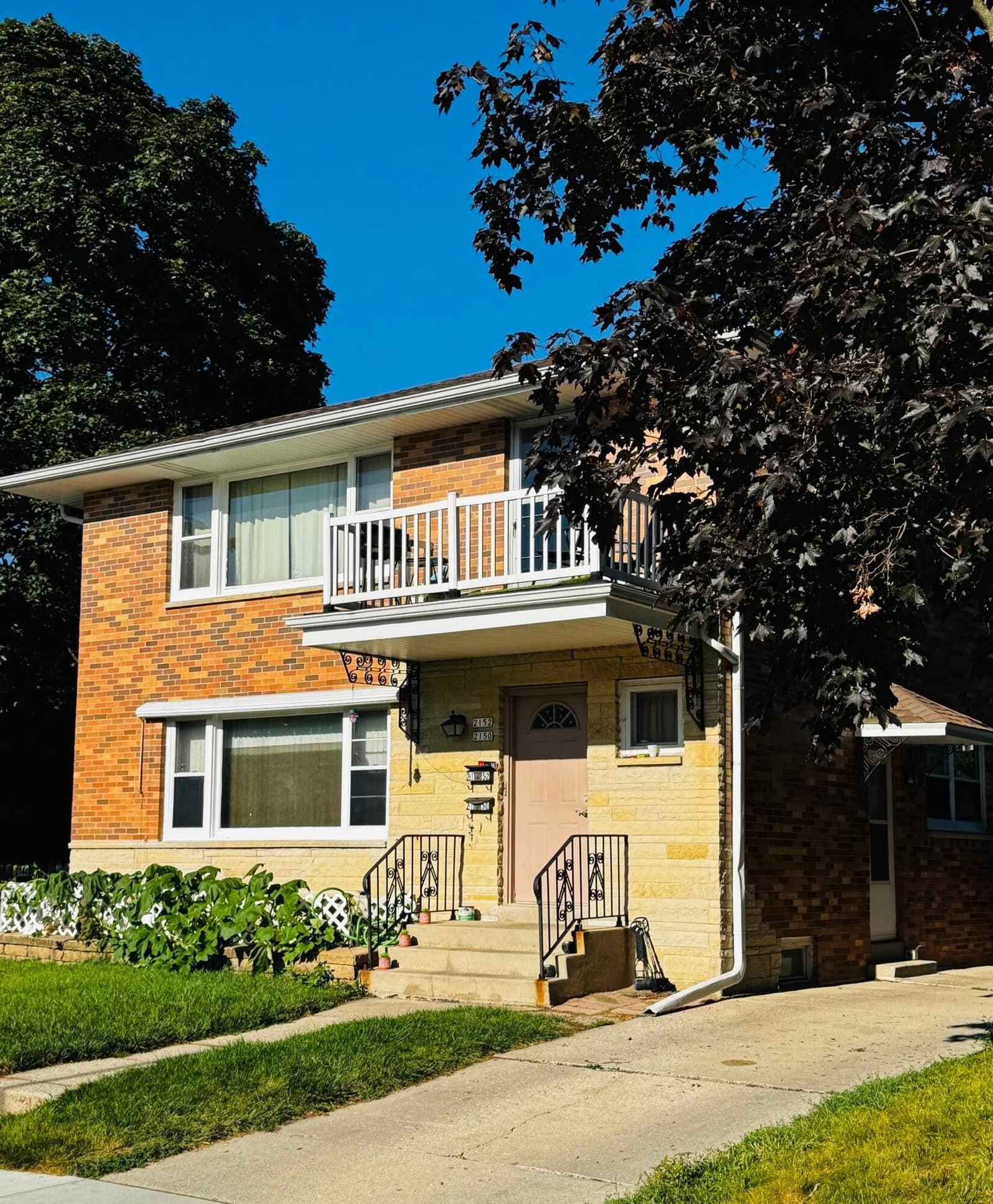 Photo 4 of 2150 83rd