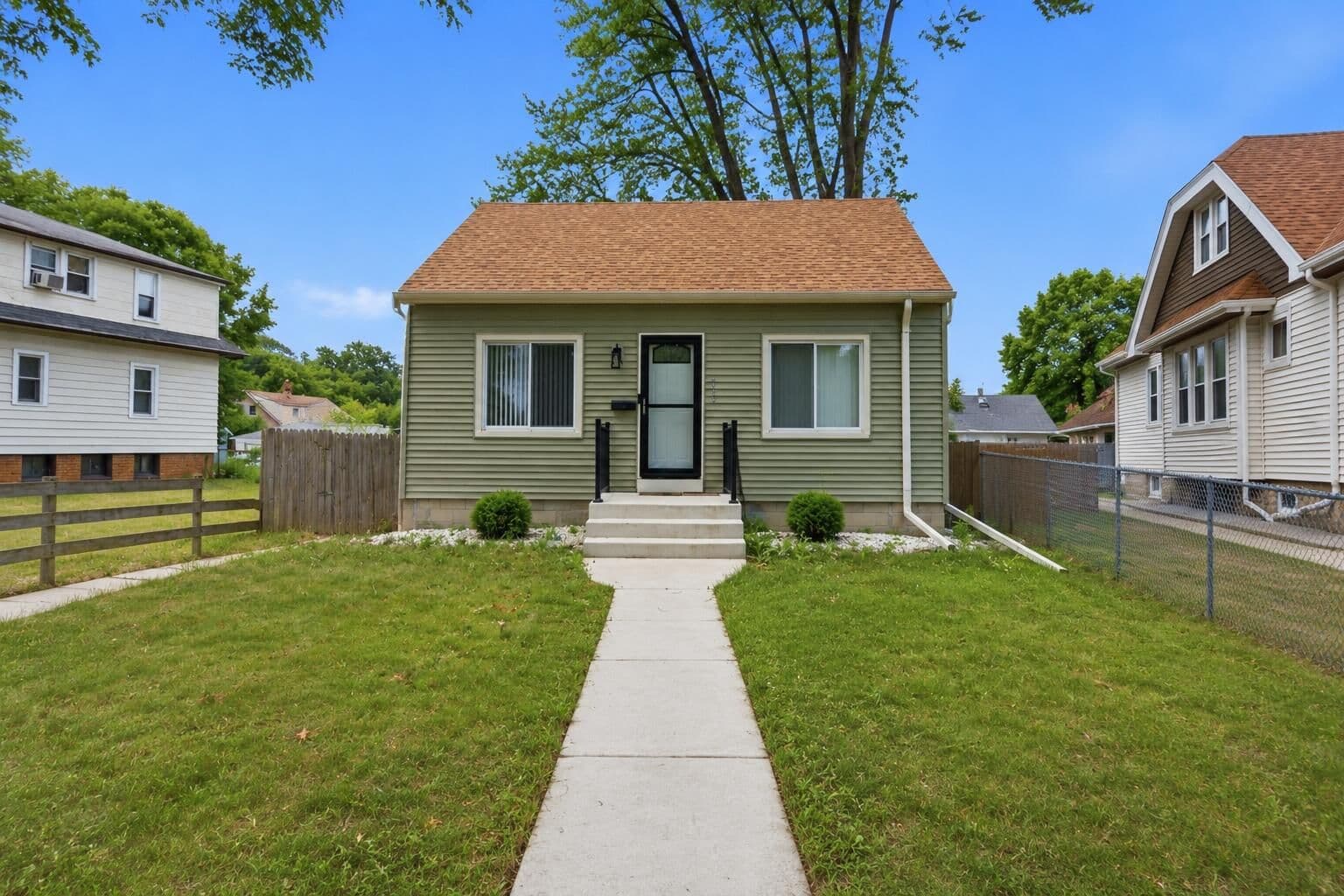 4555 39th
