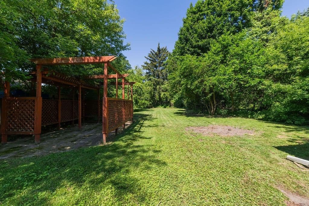 Photo 5 of 1614 Saint Clair