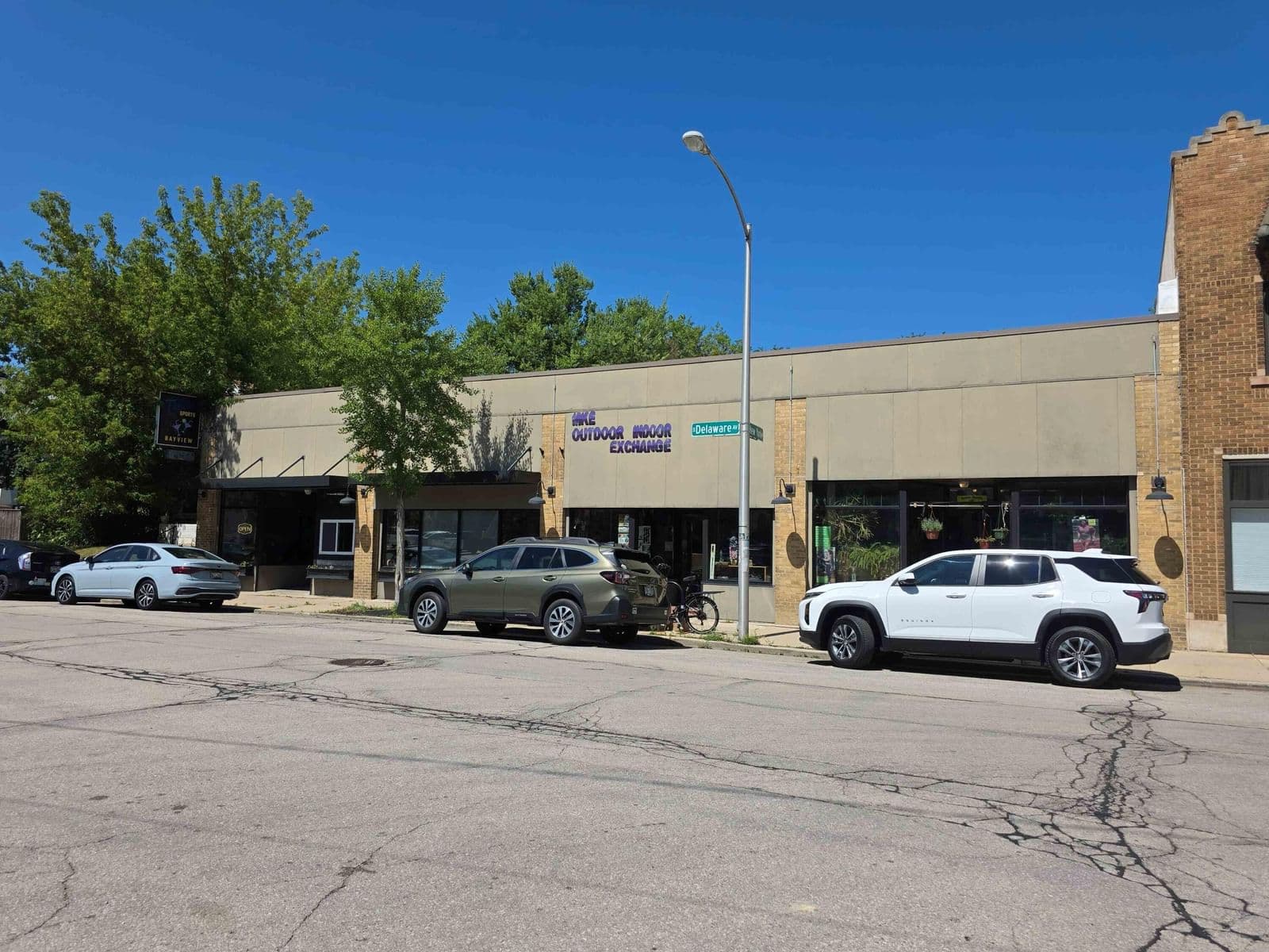 3040 Delaware, Milwaukee, WI