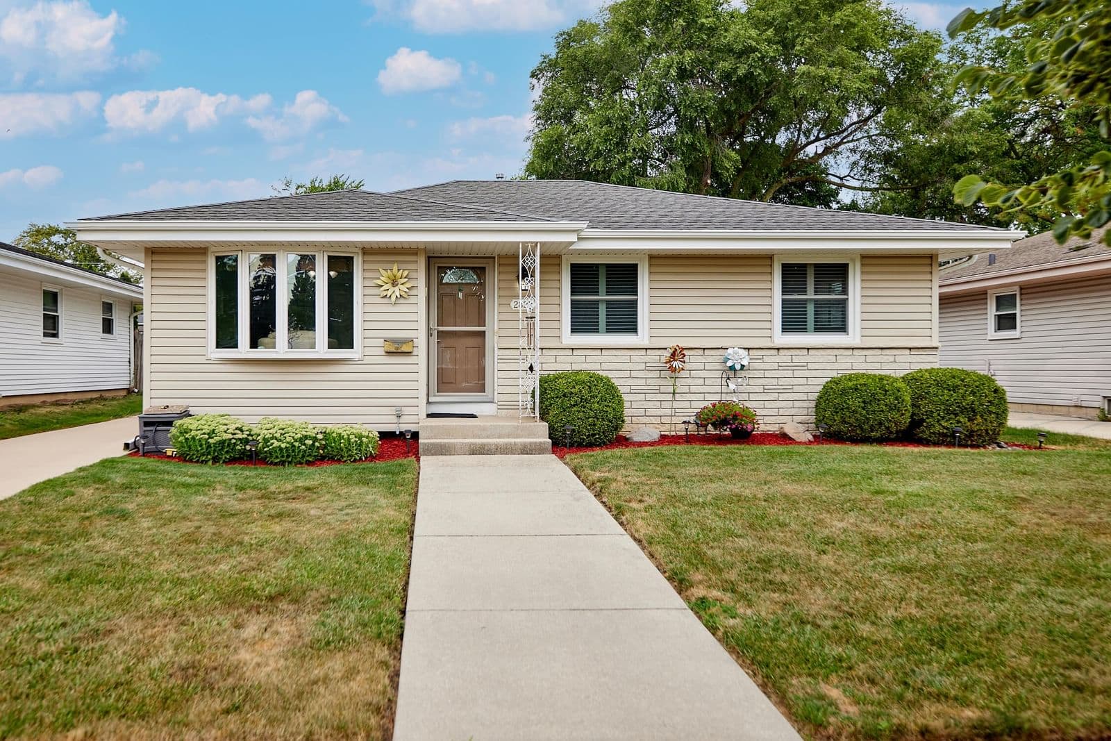 2822 Orchard