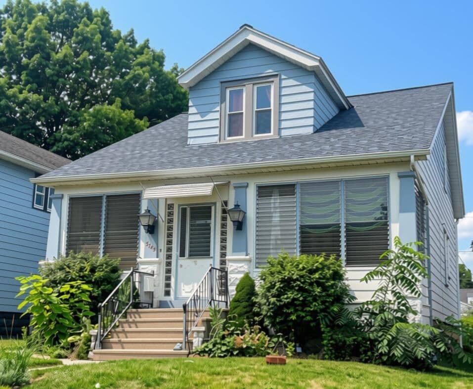 3745 Whitnall, Milwaukee, WI