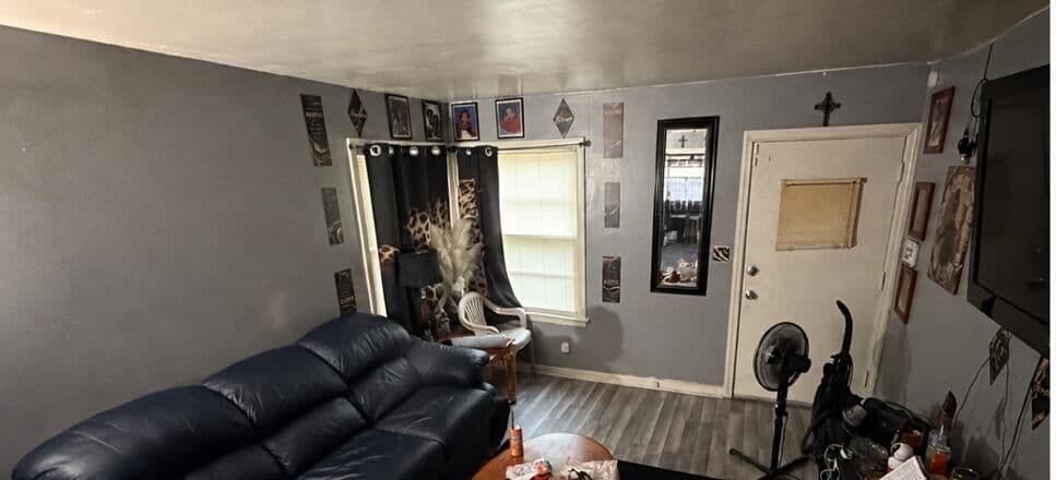 Photo 5 of 4572 37th