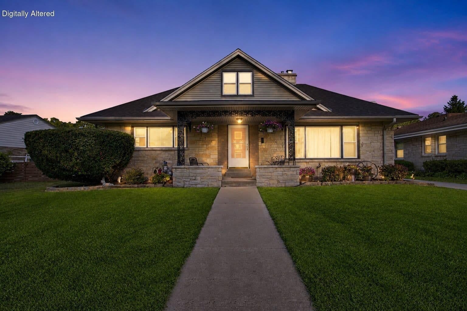10727 Grantosa, Wauwatosa, WI