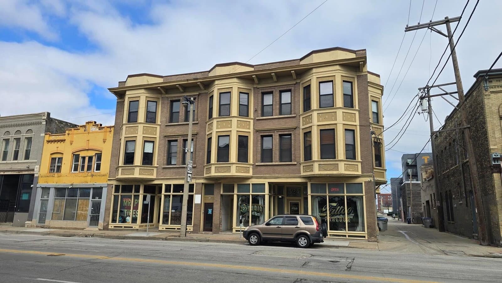 526 National, Milwaukee, WI