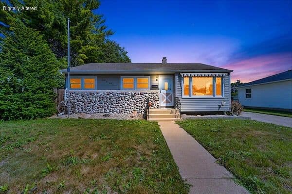 2542 Pinehurst, Racine, WI