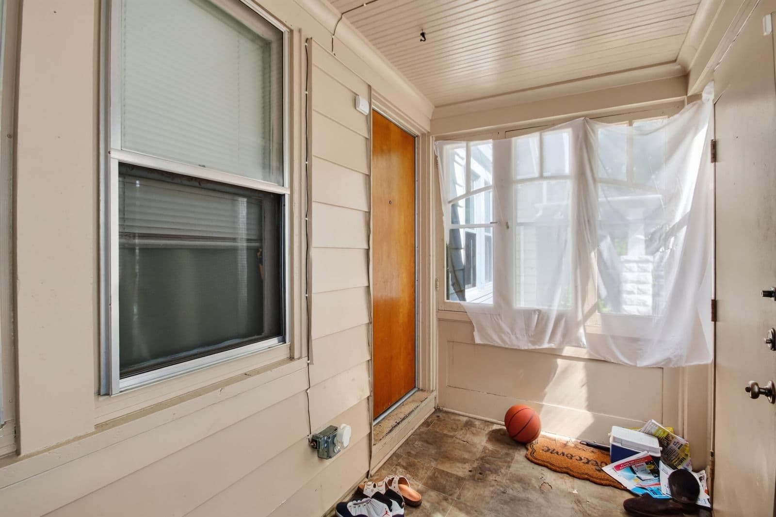 Photo 5 of 3827 Dr William Finlayson