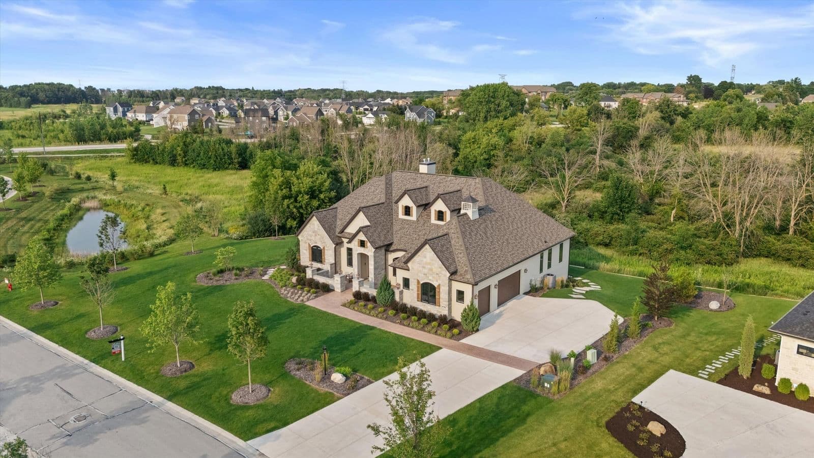 4790 Westridge