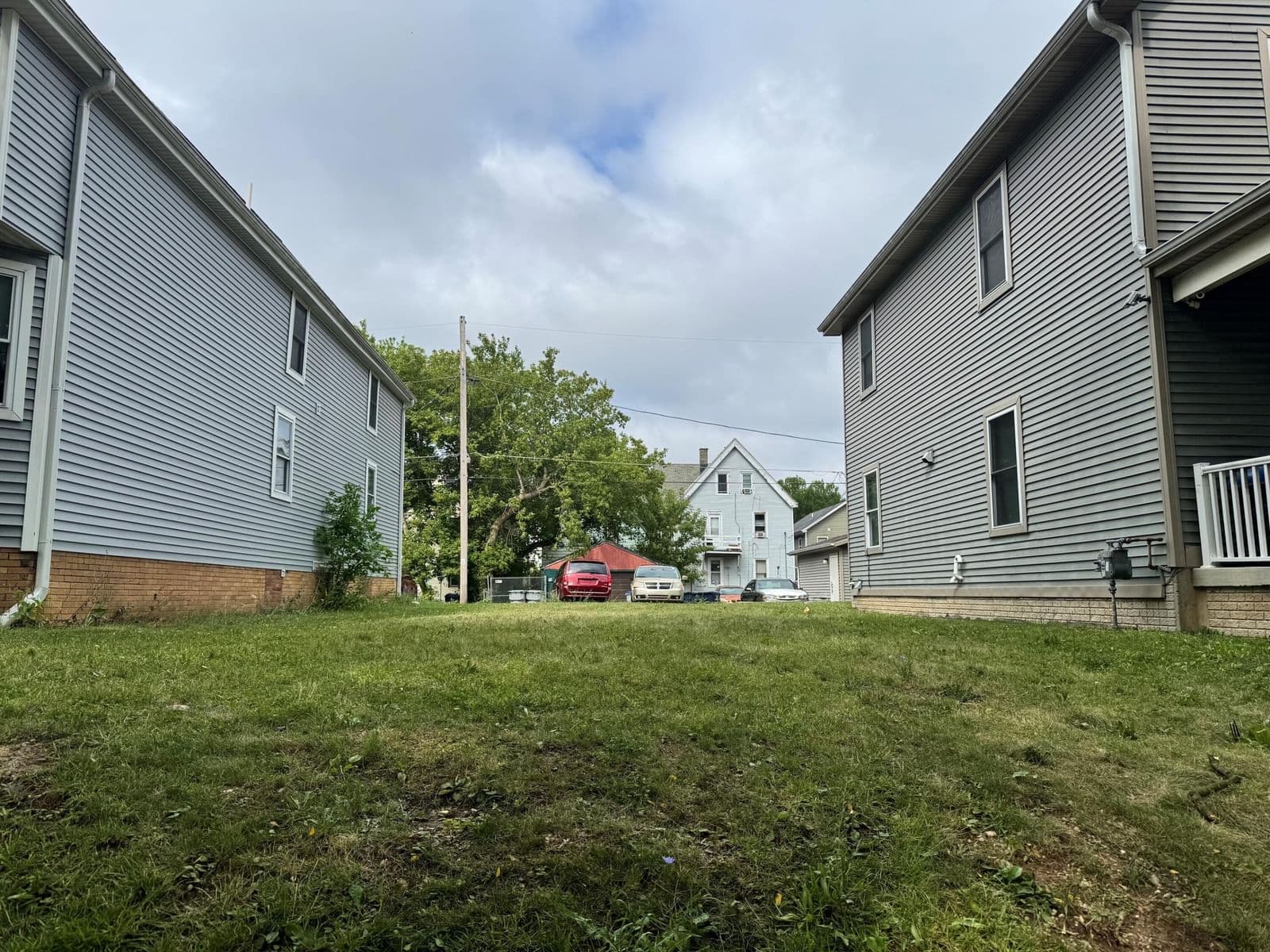 2217 40th, Milwaukee, WI