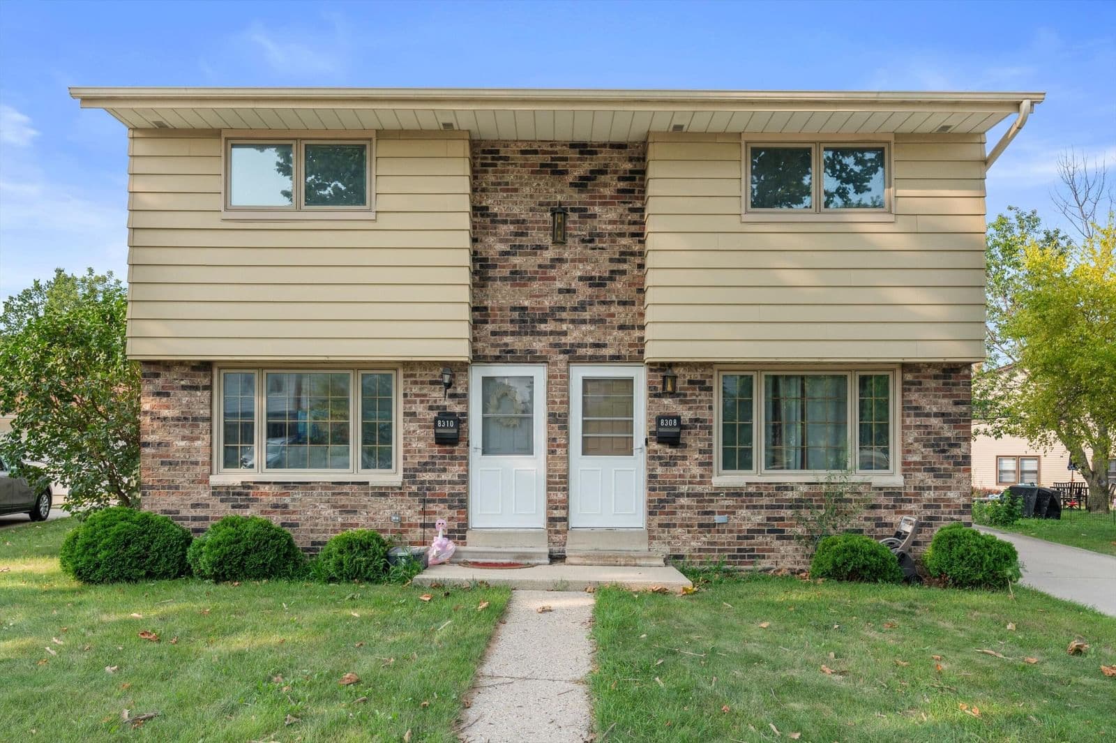 8308 Crawford