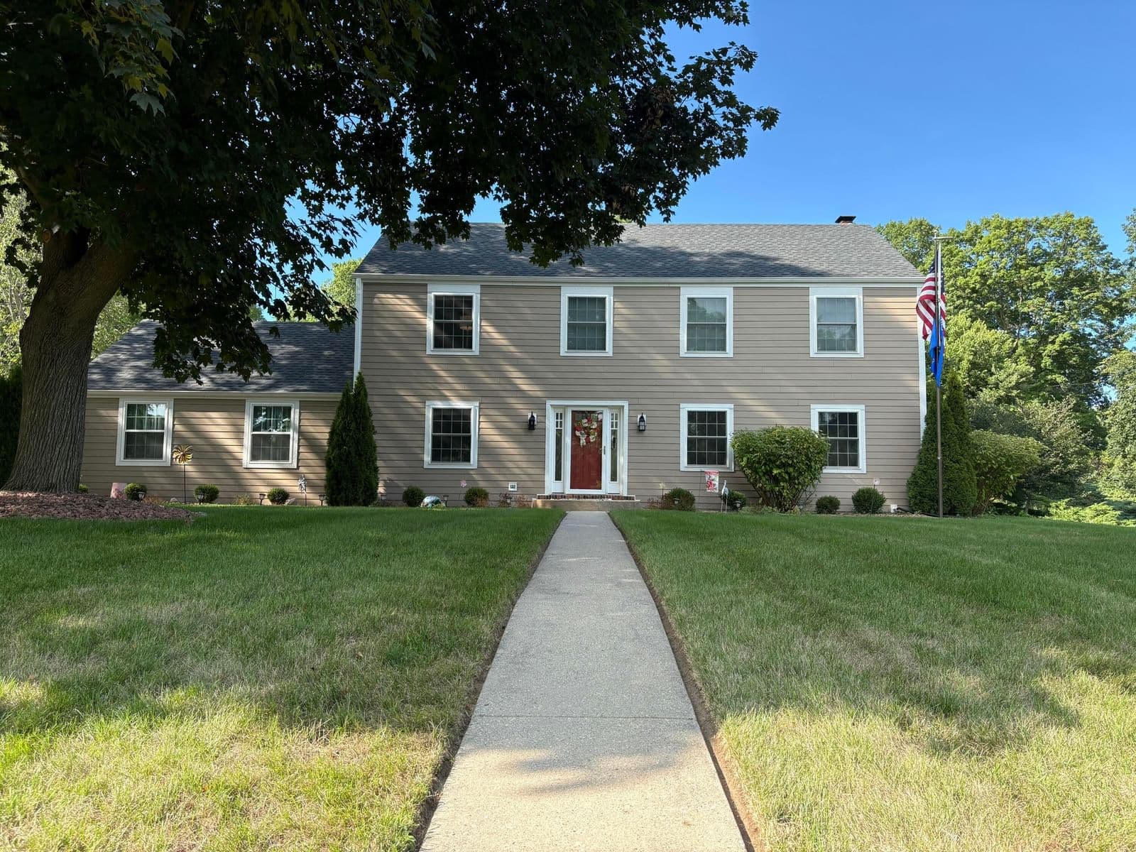 18400 Chevy Chase, Brookfield, WI