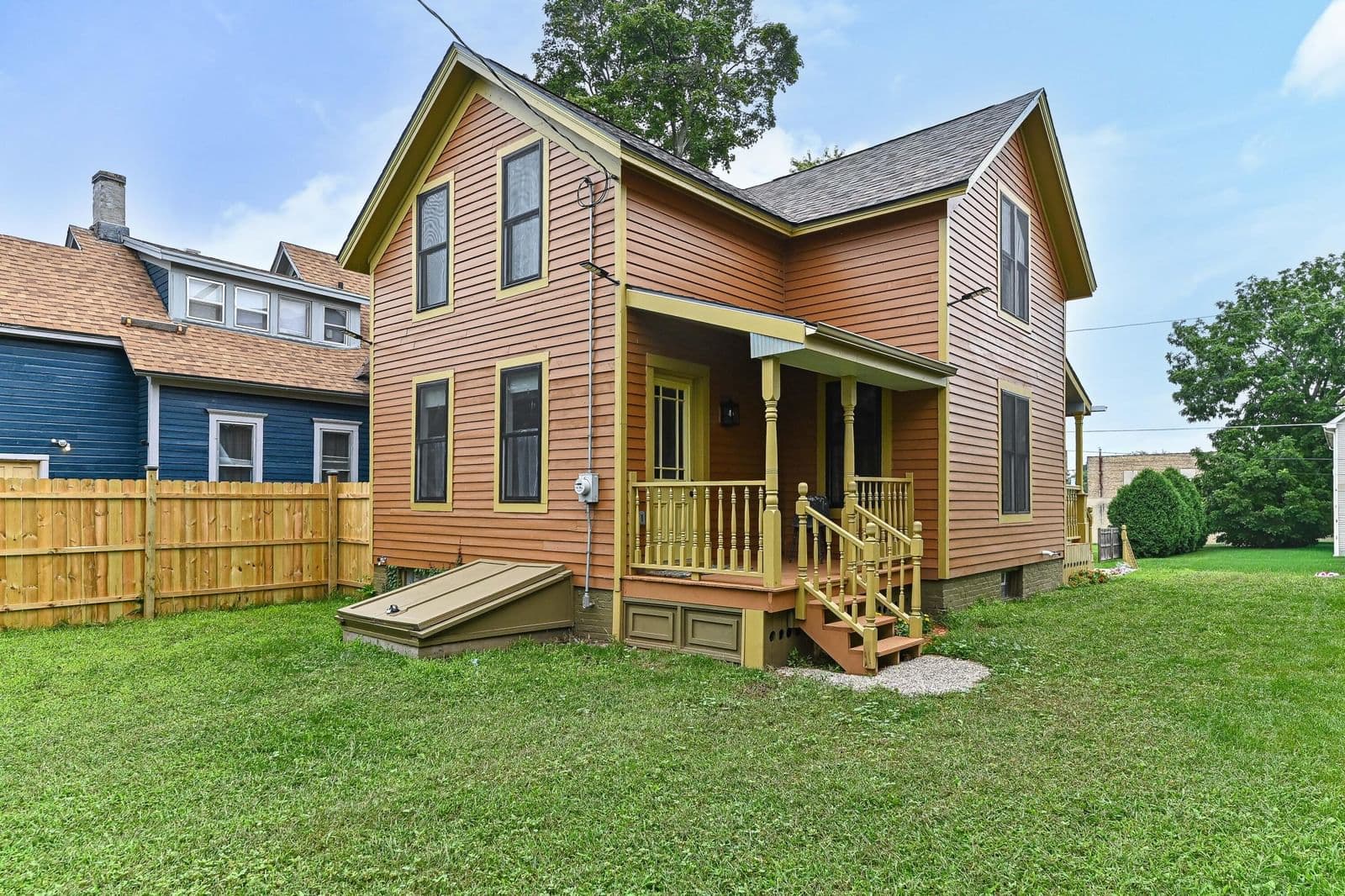 1212 Highland, Racine, WI