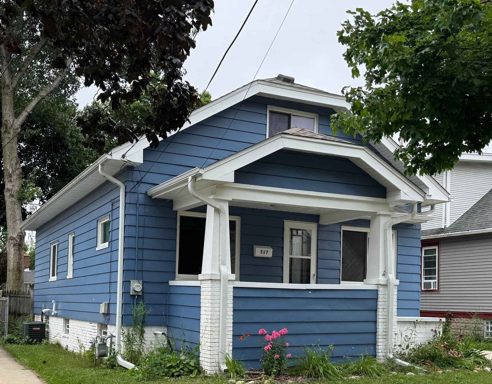 517 Hayes, Racine, WI