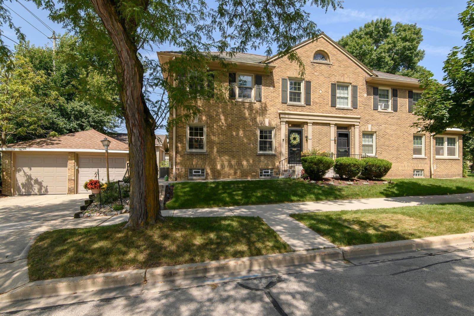 1614 Kenmore, Shorewood, WI