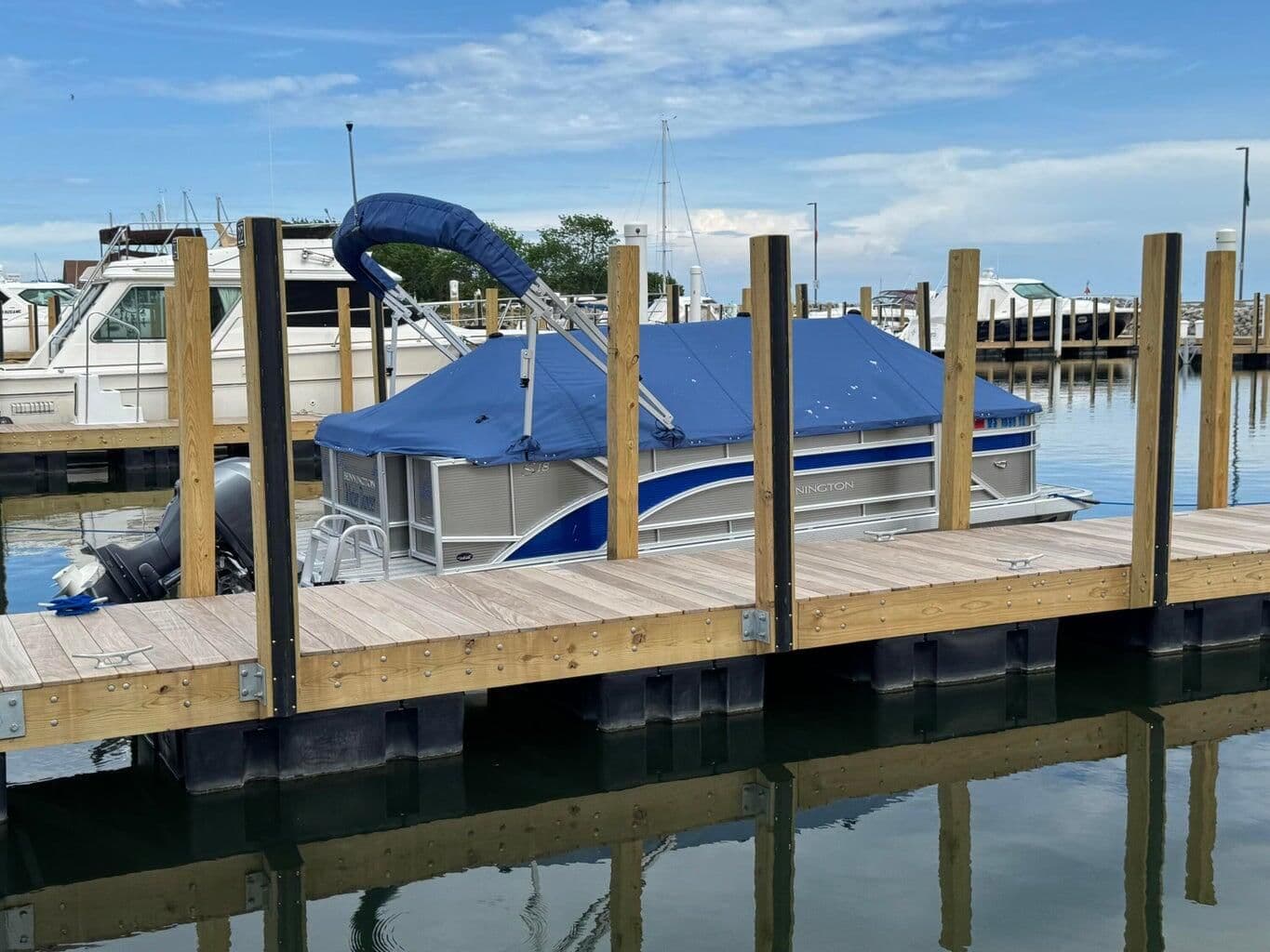 333 Lake, Racine, WI