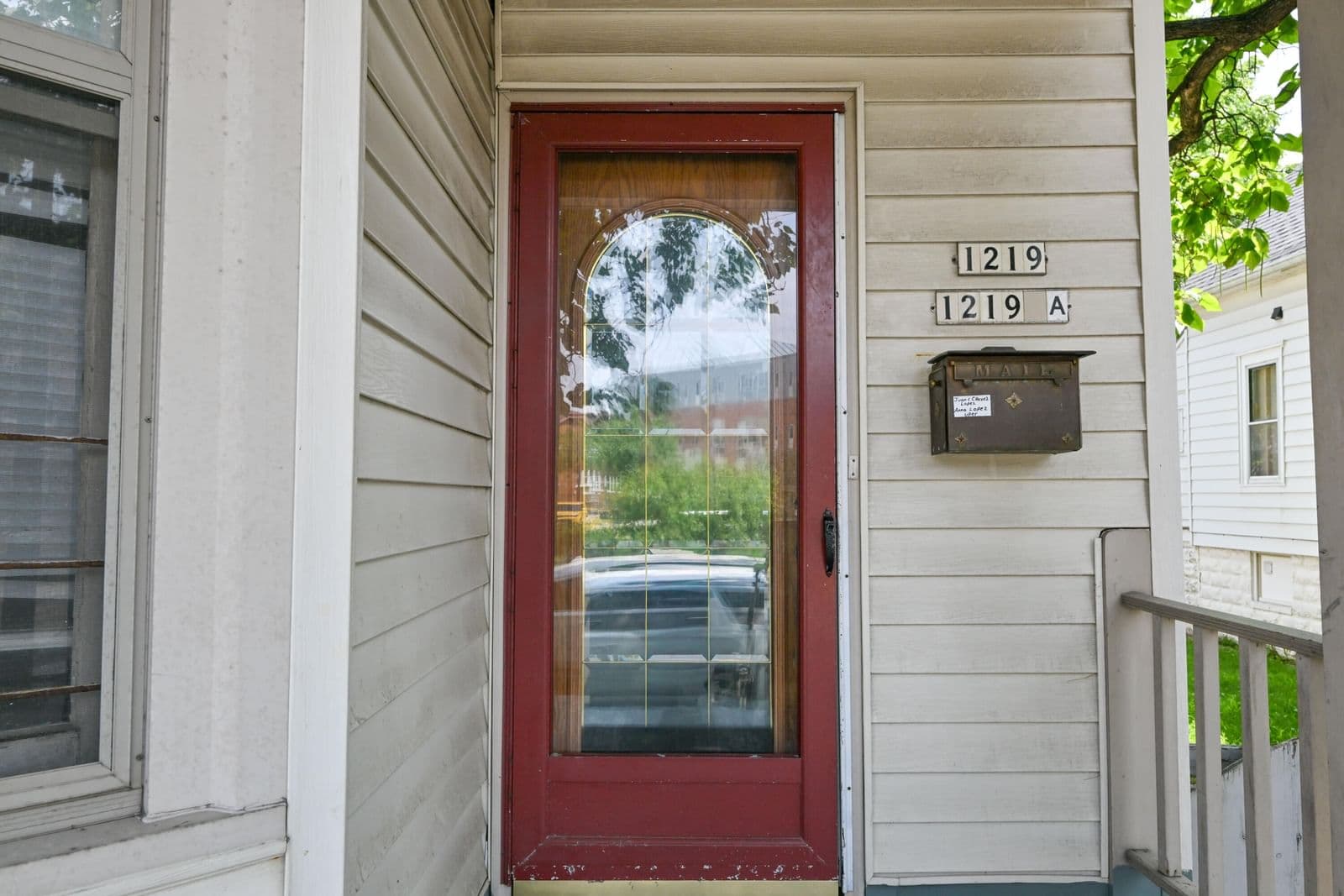 1219 Windlake