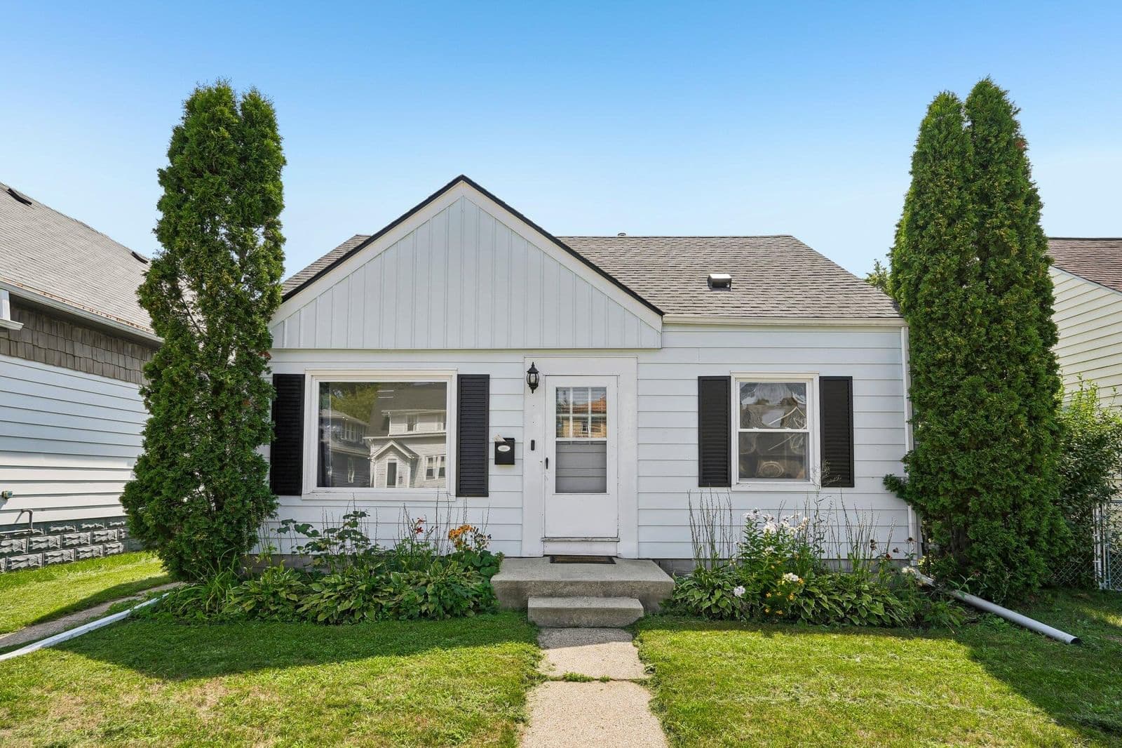 7935 Becher, West Allis, WI