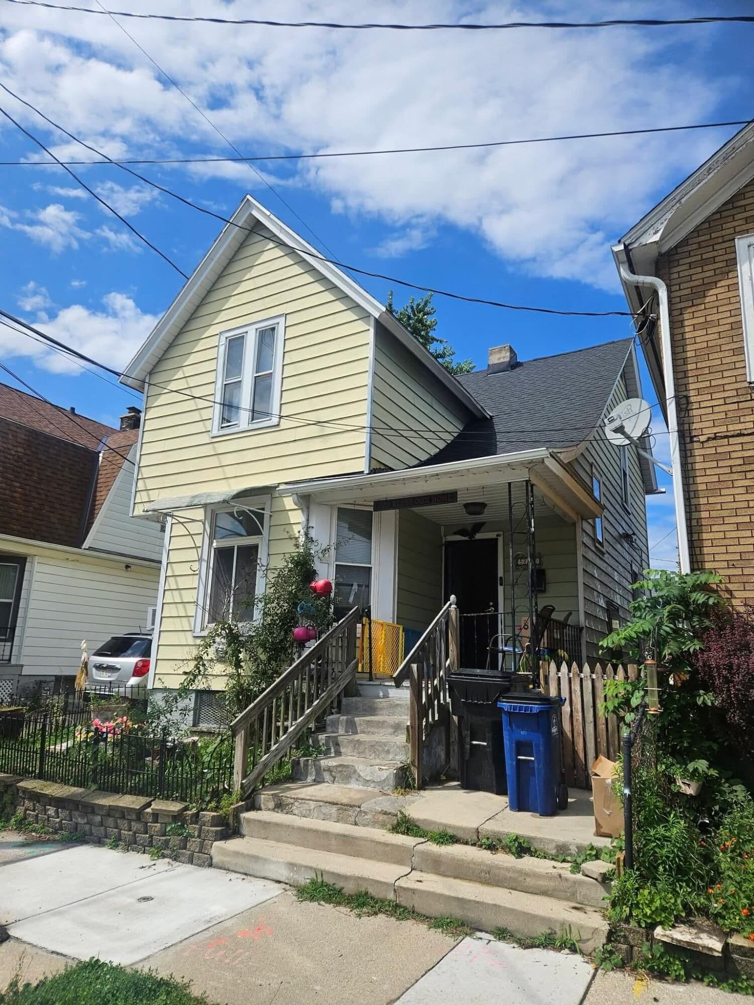510 Barker, Racine, WI